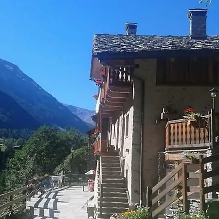Vers Le Bois Guest house *