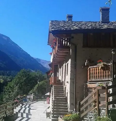 Vers Le Bois Guest house *